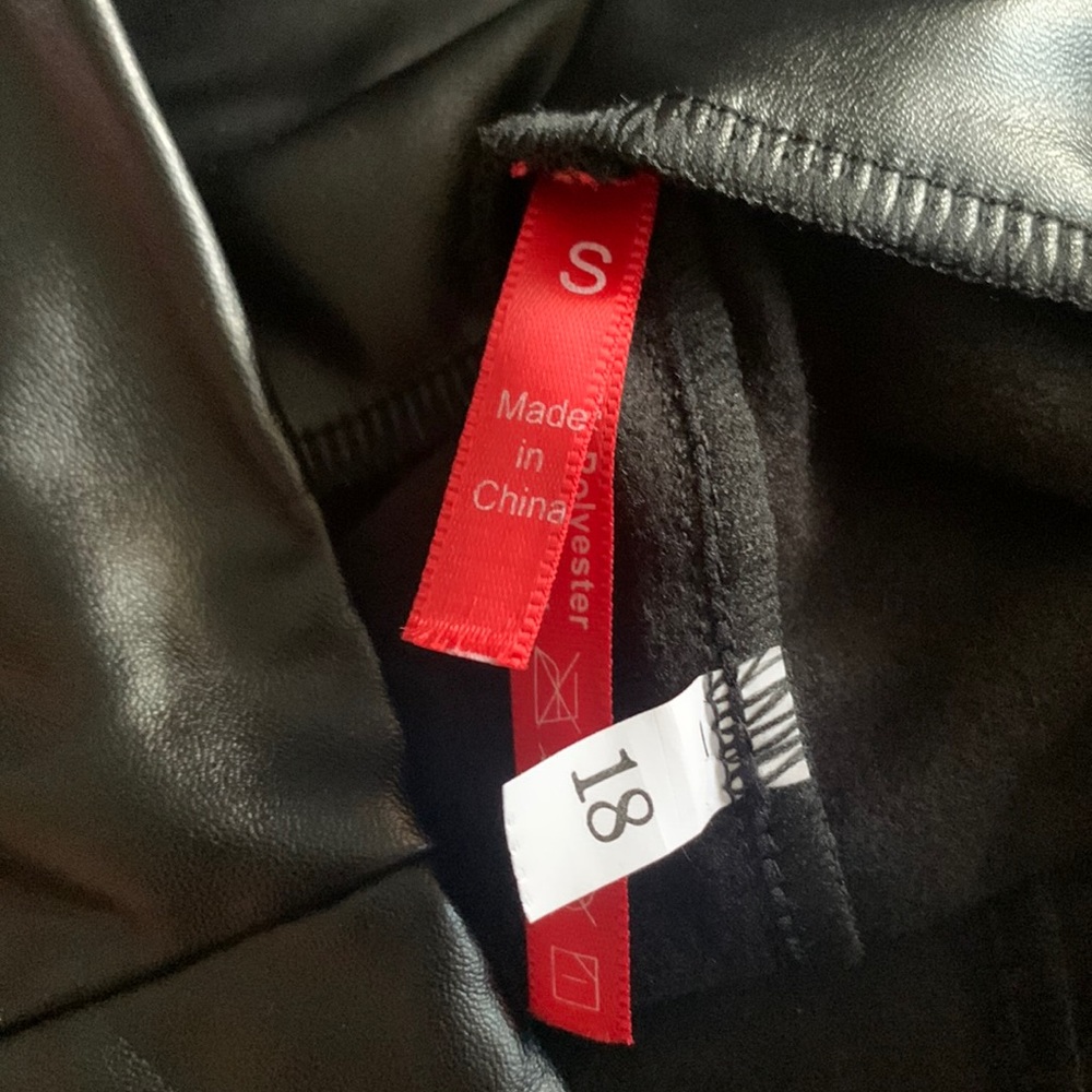 Polyester/ spandex Pants size 18 (black)